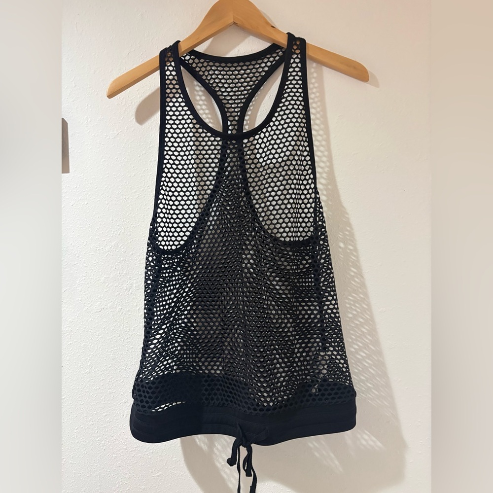 FABLETICS Black Mesh Activewear racerback Top M EUC
